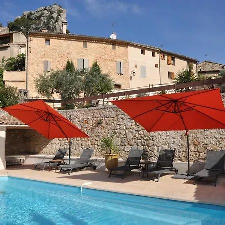 Les Terrasses De La Roque-alric Holiday home *