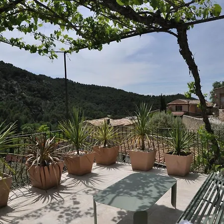 Les Terrasses De La Roque-alric *