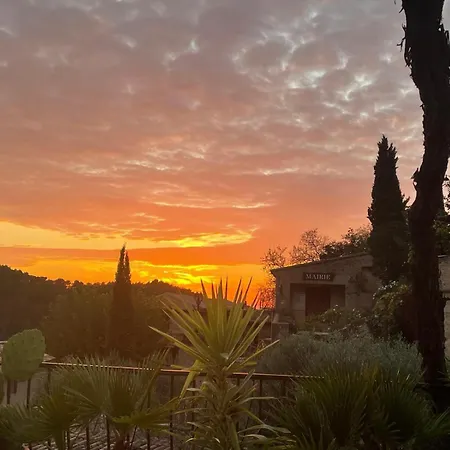 Les Terrasses De La Roque-alric * La Roque-Alric