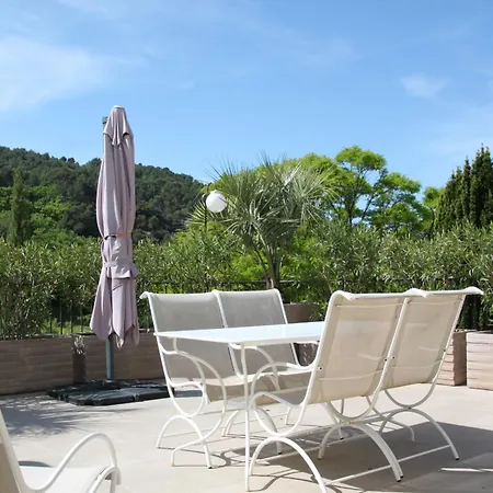 Les Terrasses De La Roque-alric * La Roque-Alric