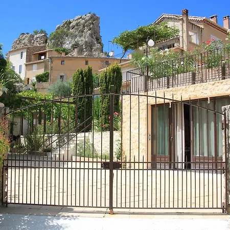 Les Terrasses De La Roque-alric *